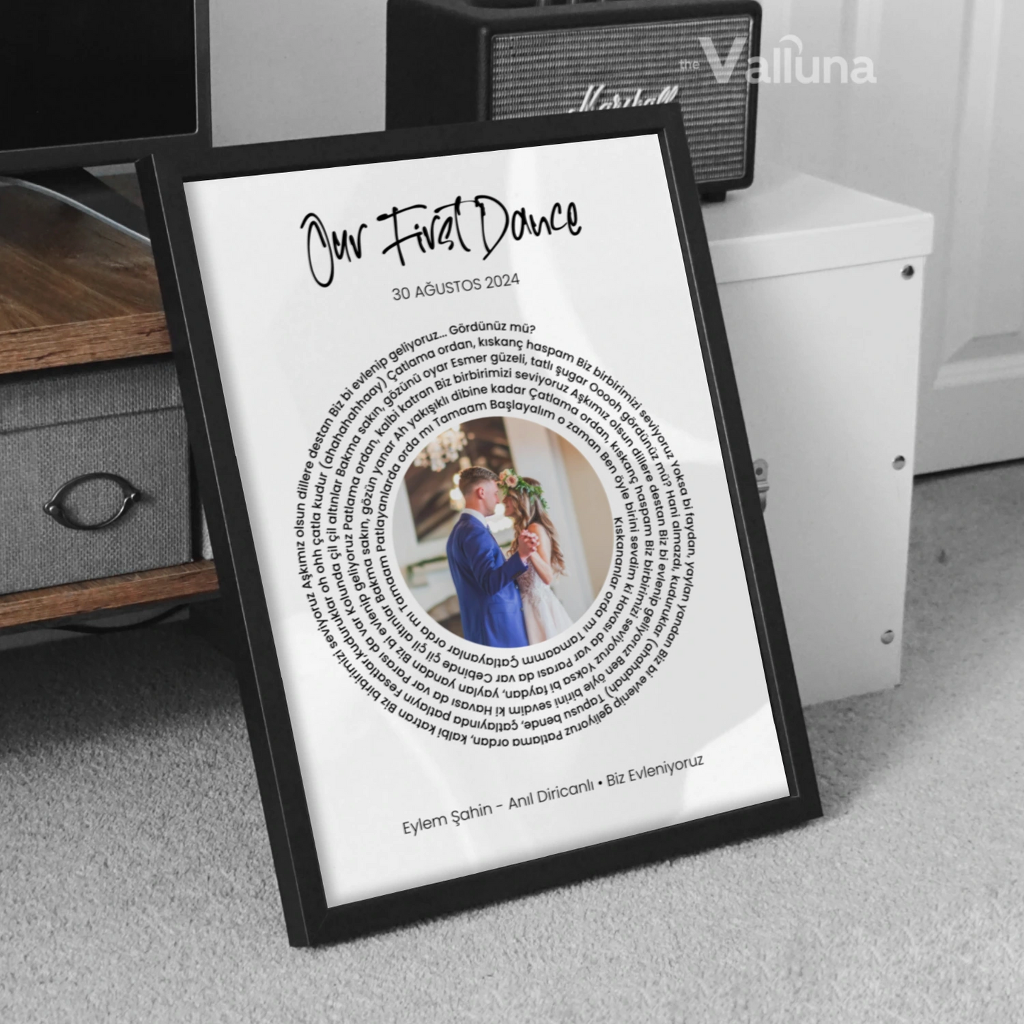 İlk dansımız şarkı sözleri | Çerçeveli Poster