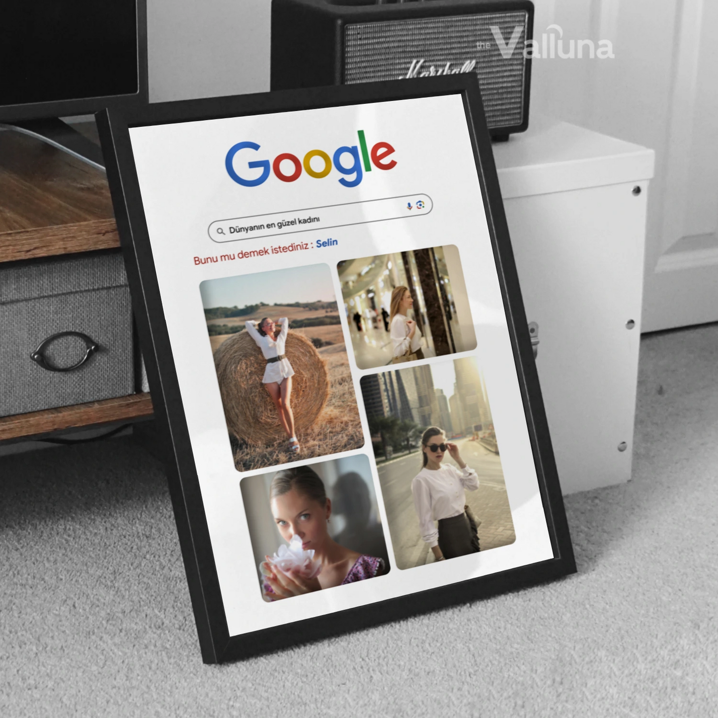 Dünyanın en güzel kadını Google Görseller | Çerçeveli Poster
