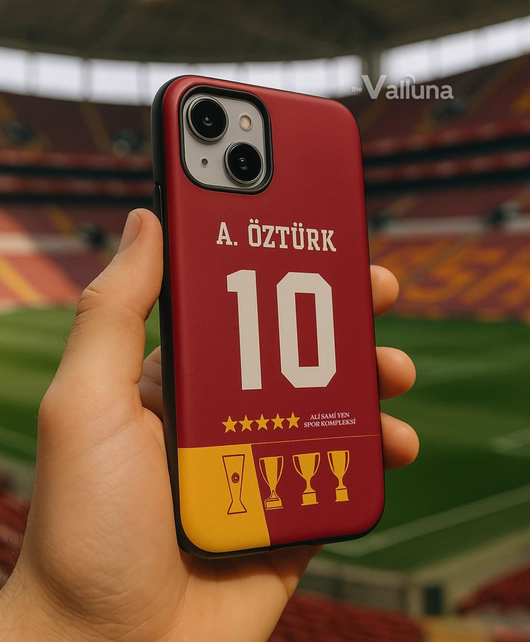Sarı Kırmızı Forma | Kişiye Özel Telefon Kılıfı