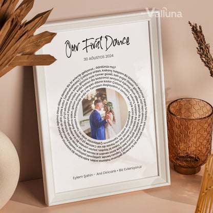 İlk dansımız şarkı sözleri | Çerçeveli Poster